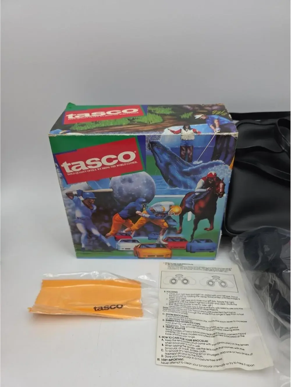 NOS TASCO Vintage 10 x 50mm Wide Angle Binoculars 367ft/1000yds with lids